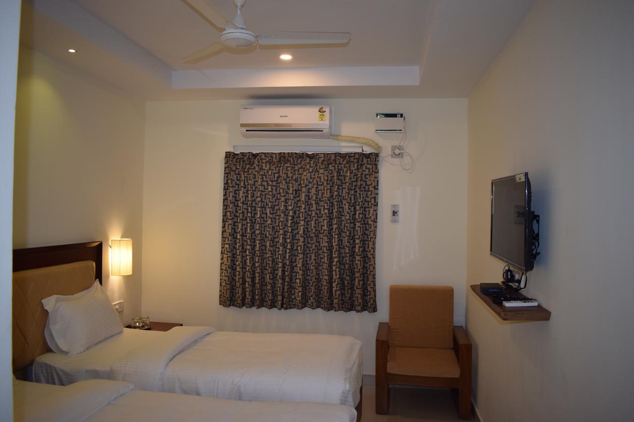 Ak Sea View Residency Hotel Pondicherry Bilik gambar