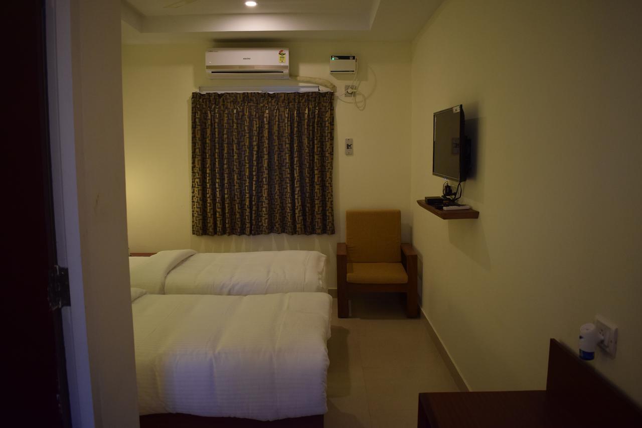 Ak Sea View Residency Hotel Pondicherry Bilik gambar