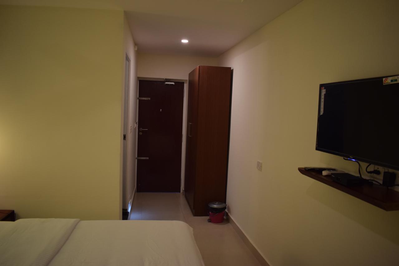 Ak Sea View Residency Hotel Pondicherry Luaran gambar